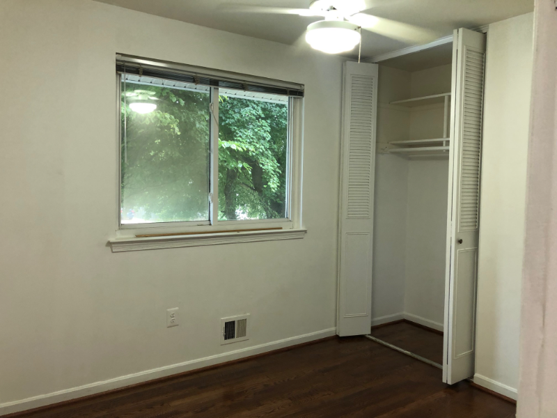 Commonwealth Blvd - Photo 2 of 10