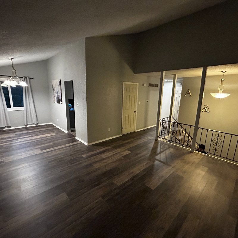 9517 Manning Ave - Photo 4 of 13