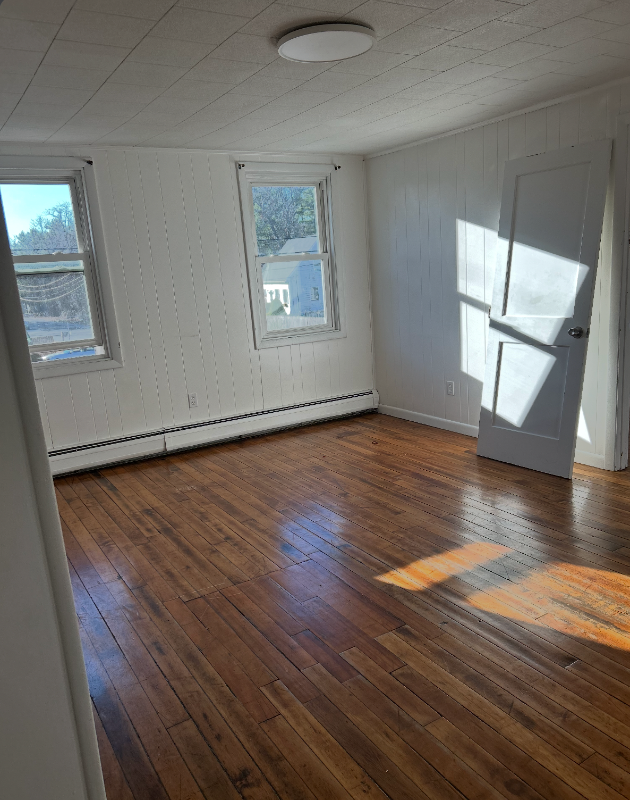 1143 Sassaquin Ave #2 - Photo 5 of 10