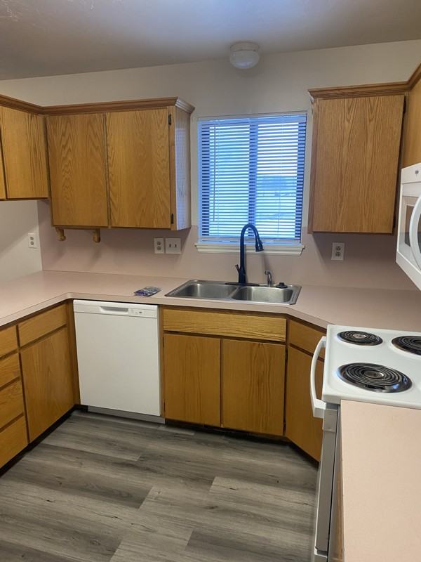 3823 E Michelle St - Photo 5 of 21