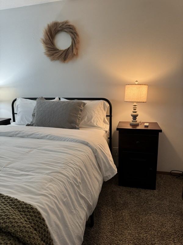 601 S 60th Ave #A - Photo 4 of 8