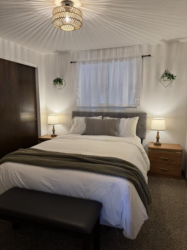 601 S 60th Ave #A - Photo 6 of 8