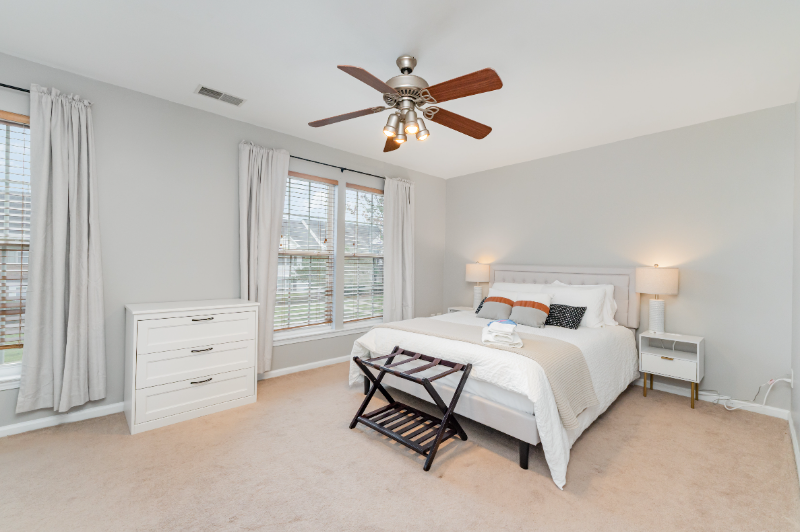 4919 Sunburst Ln - Photo 2 of 20