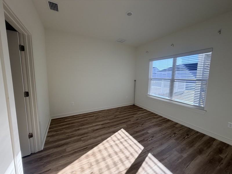 2323 Discovery Loop - Photo 6 of 15