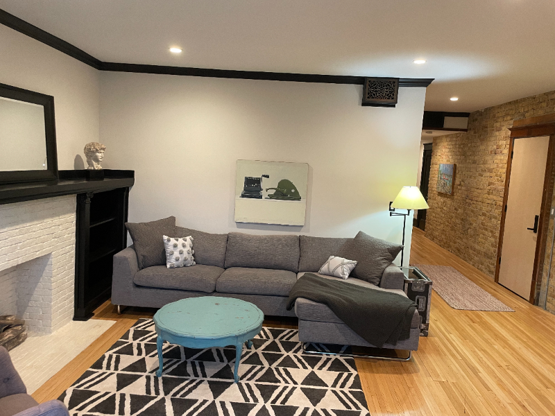 1126 W Morse Ave #2W - Photo 3 of 13