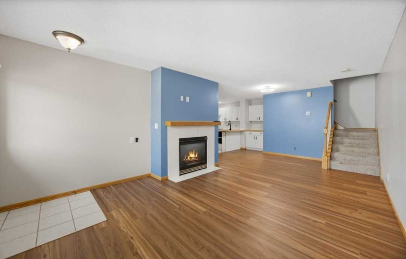 17433 Glacier Way - Photo 3 of 14