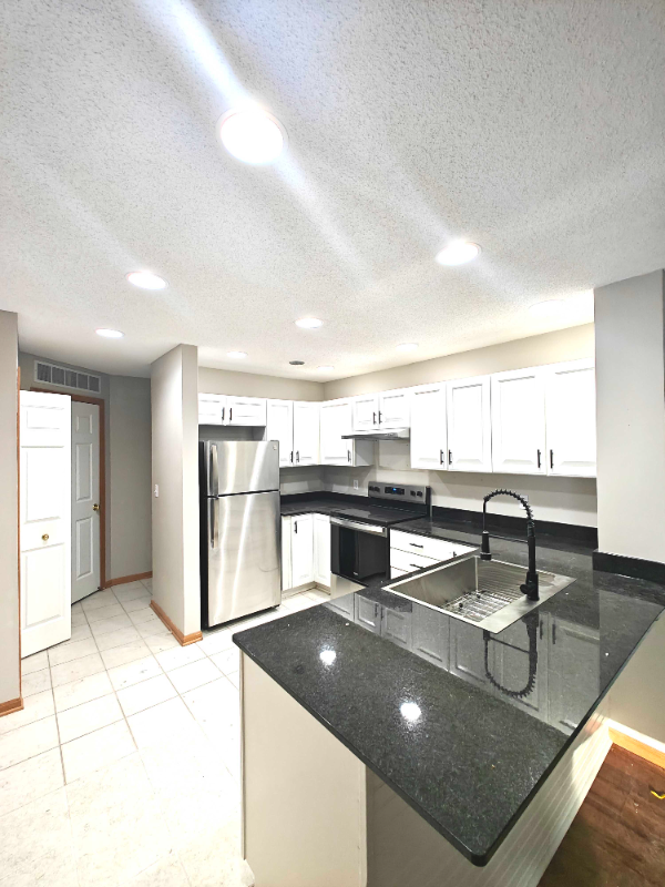 17433 Glacier Way - Photo 5 of 14