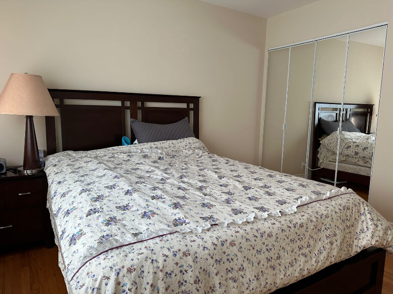 10320 Farallone Dr - Photo 3 of 4