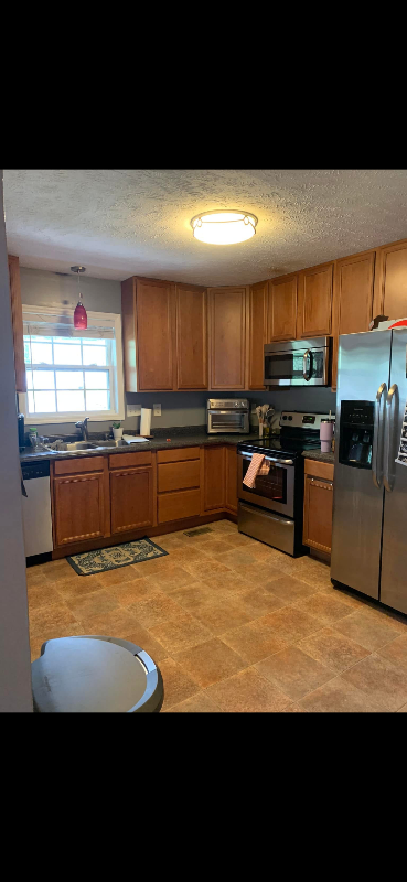 412 Mangum Ct - Photo 2 of 6