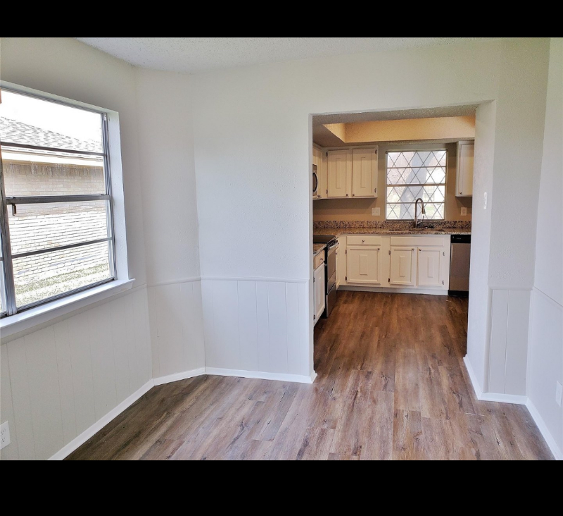 2752 Meadow Isle Ln - Photo 3 of 20