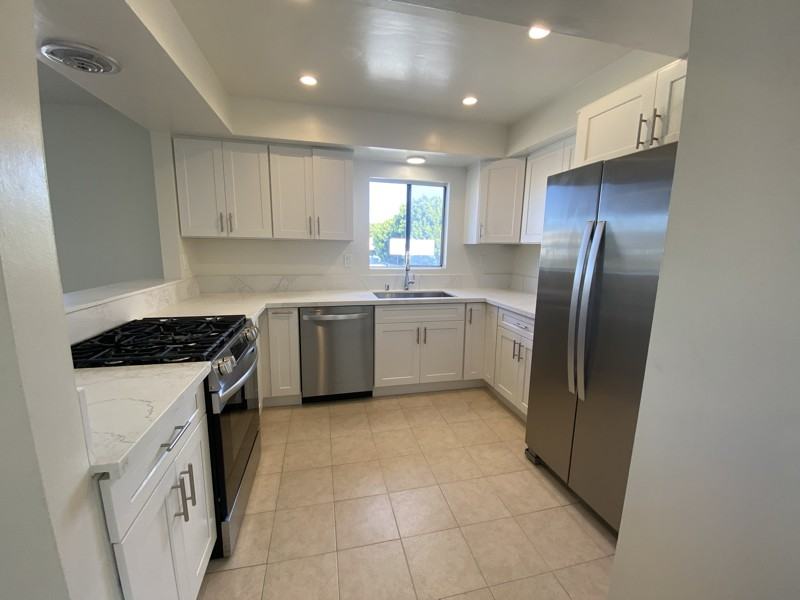 13001 Venice Blvd - Photo 4 of 11