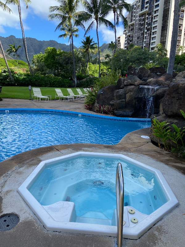 511 Hahaione St - Photo 6 of 20