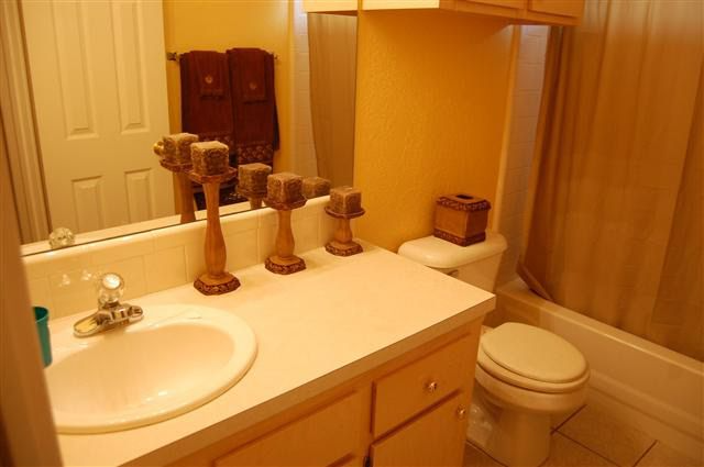 4408 Sw Parkway Dr - Photo 4 of 5