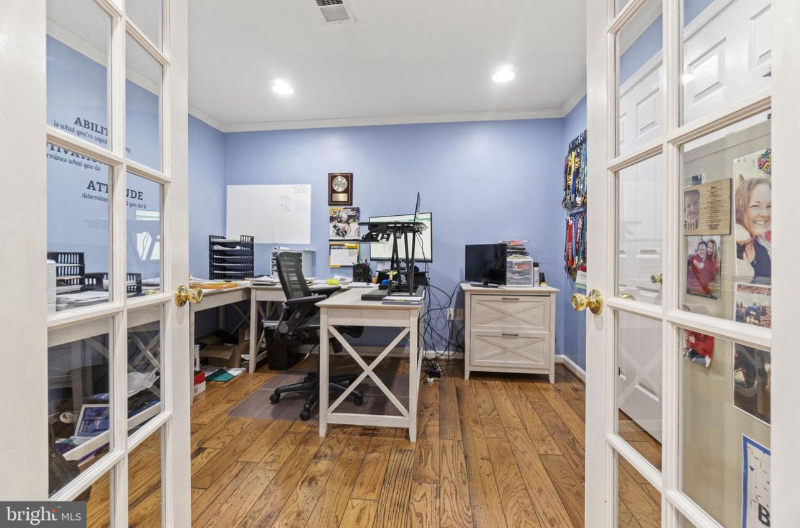 2 Palace Ln #BS - Photo 5 of 7