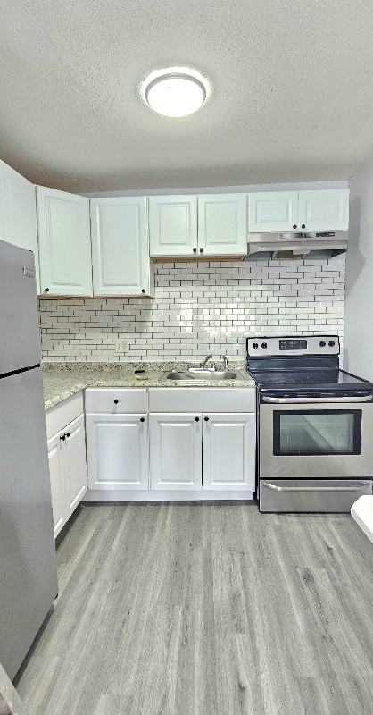 78 Homeside Ave #303 - Photo 2 of 7