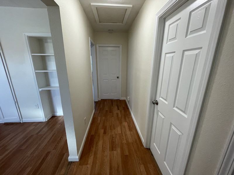 1513 Marin St - Photo 4 of 14