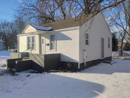 featured image of 209 1st Ave