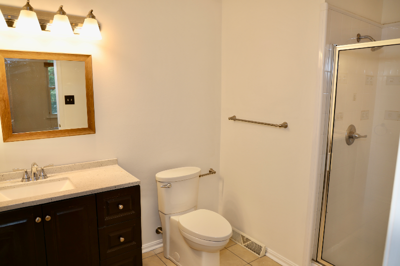 814 Cobble Creek Curv - Photo 7 of 10