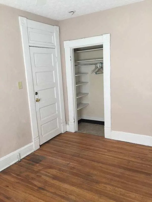 365 E 15th Ave - Photo 6 of 11