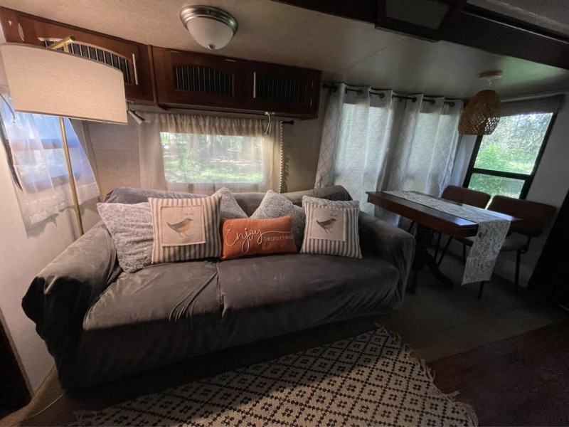 2750 Lent Rd - Photo 2 of 16