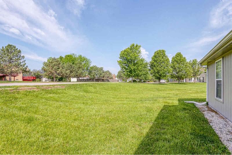 232 Sw Chartwell Cir - Photo 5 of 16