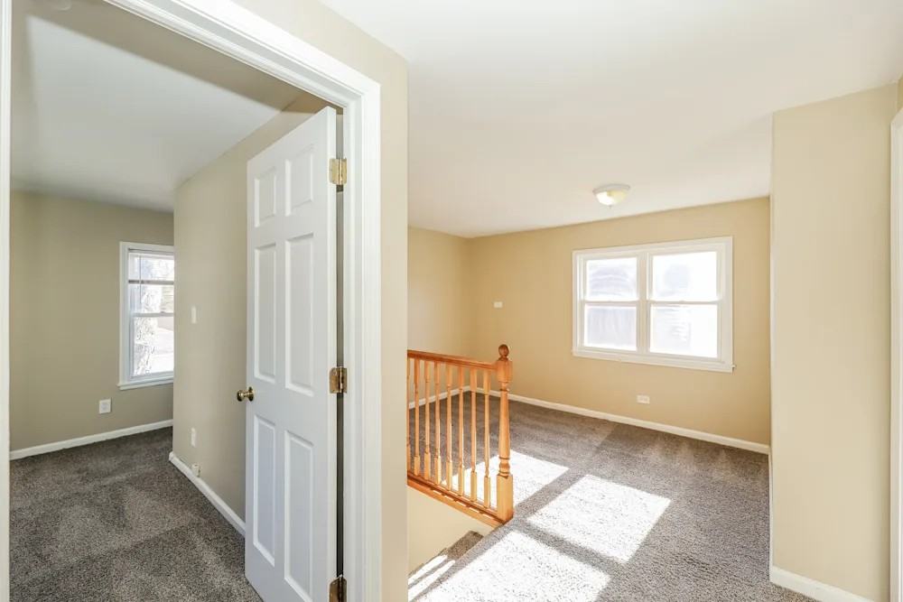 4208 Prairie Avenue - Photo 2 of 13