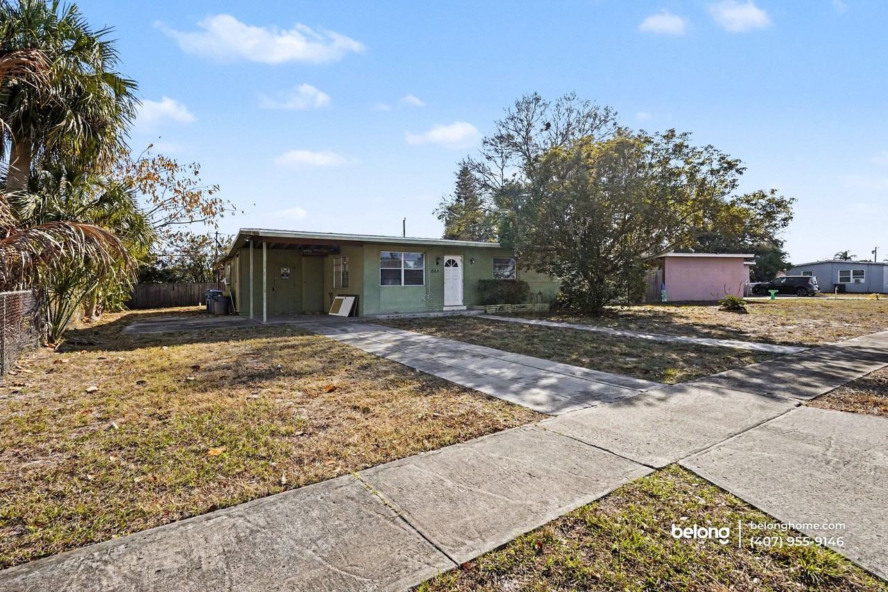 865 Canada St Ne - Photo 4 of 23