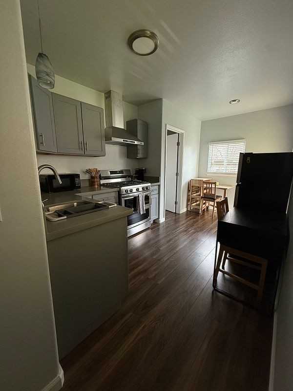 3983 2nd Ave - Photo 7 of 11