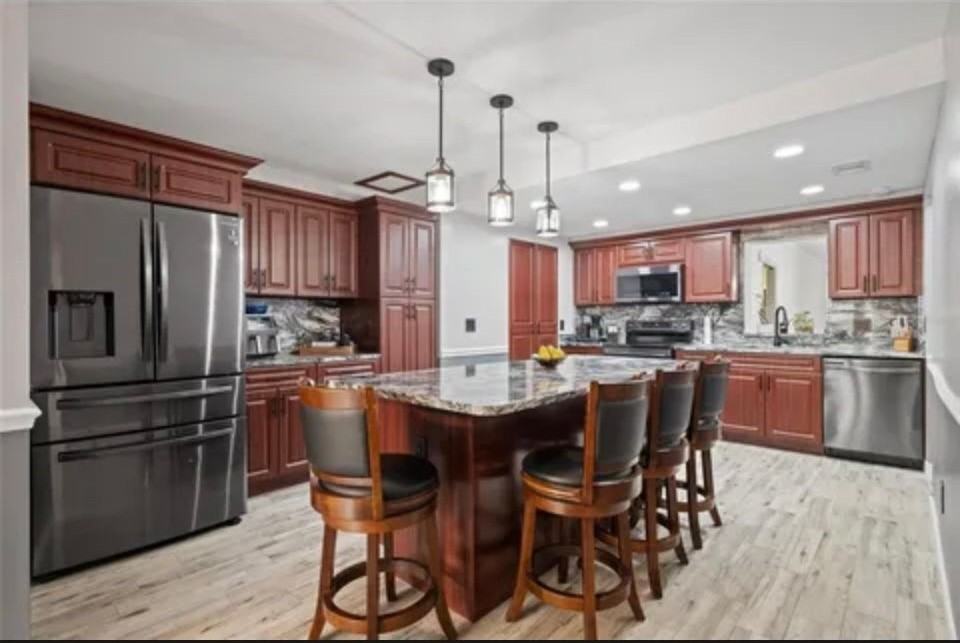 3413 W Kirby St - Photo 3 of 14