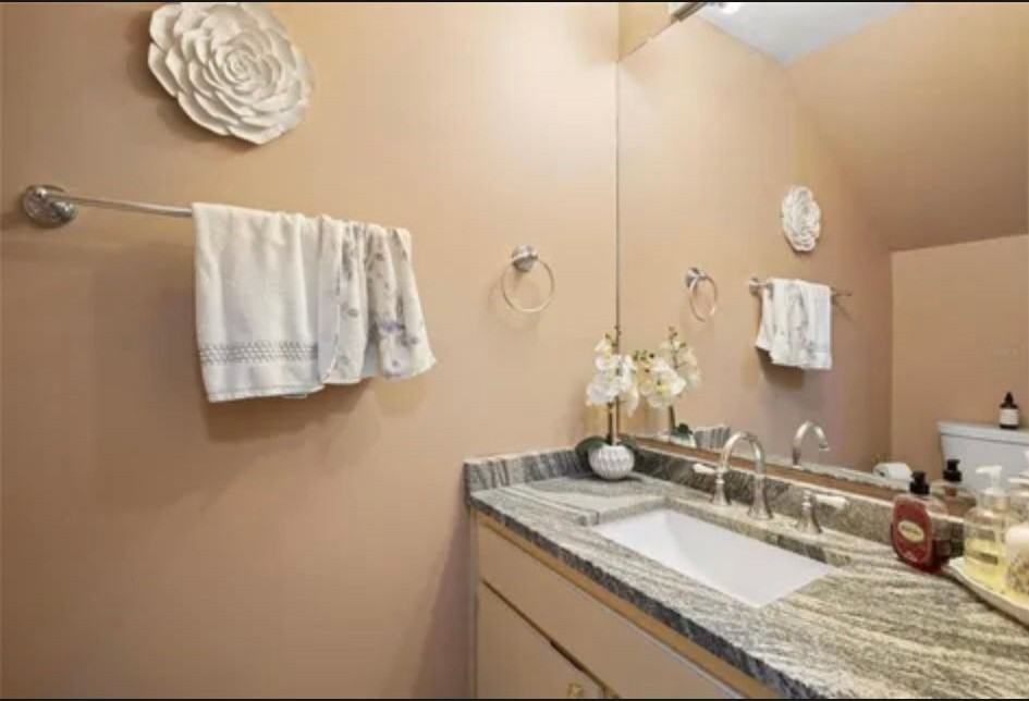 3413 W Kirby St - Photo 7 of 14