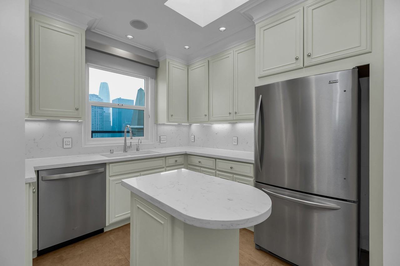 795 Pine - Photo 7 of 27