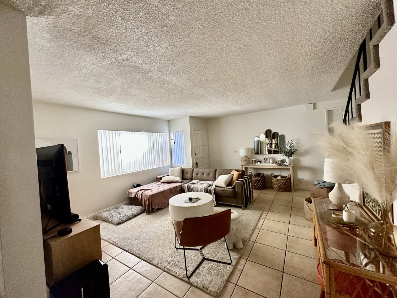 1534 Stanford Ave #NA - Photo 4 of 14