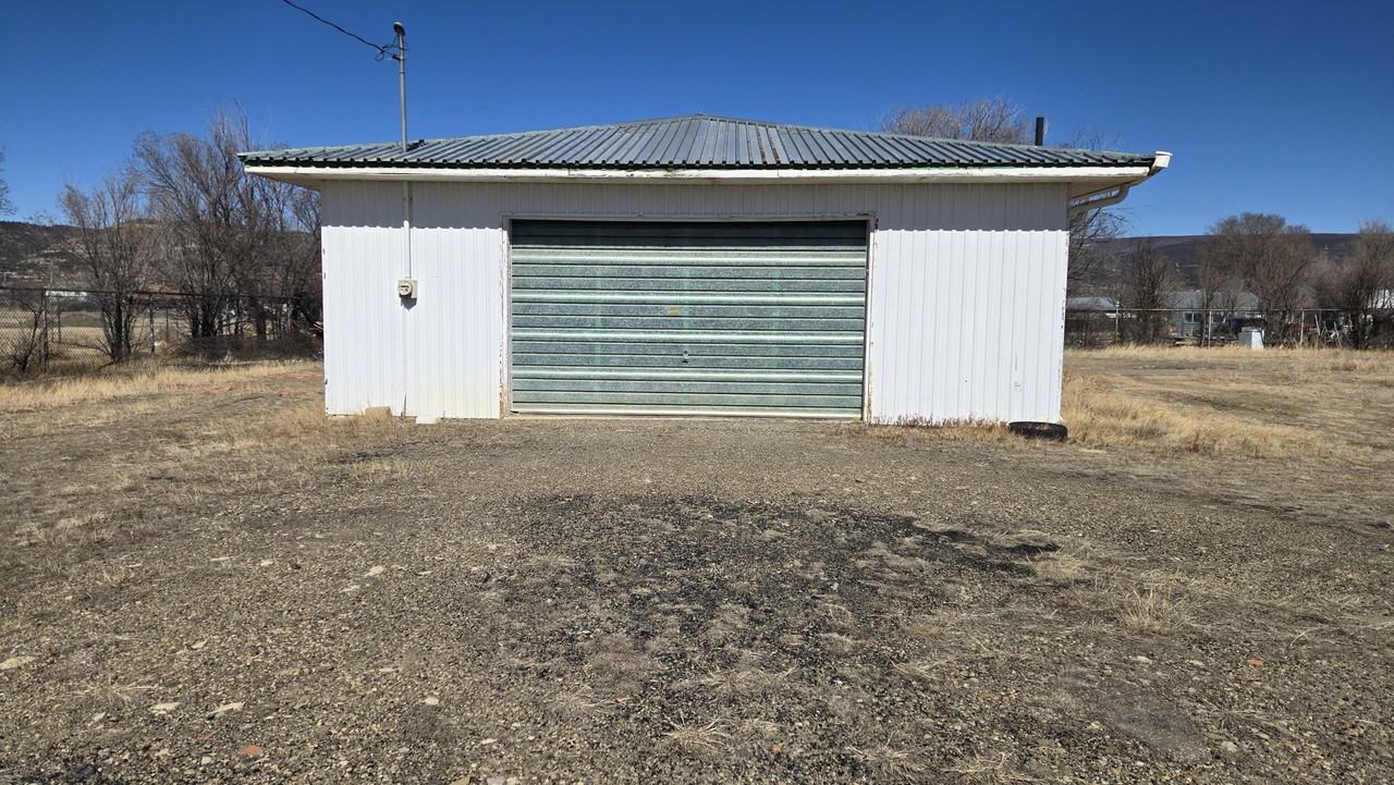 1590 State St #4SHOP - Photo 3 of 3