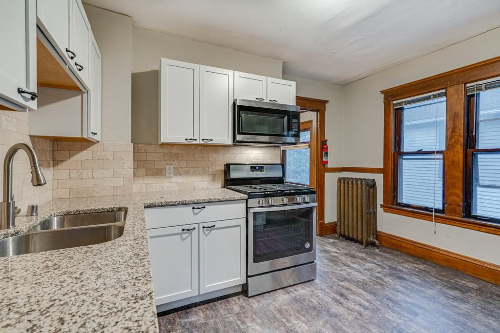 3142 Girard Ave S #1 - Photo 4 of 22