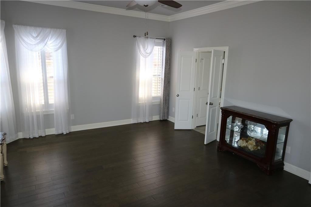 4601 Sw Lilly St - Photo 6 of 15