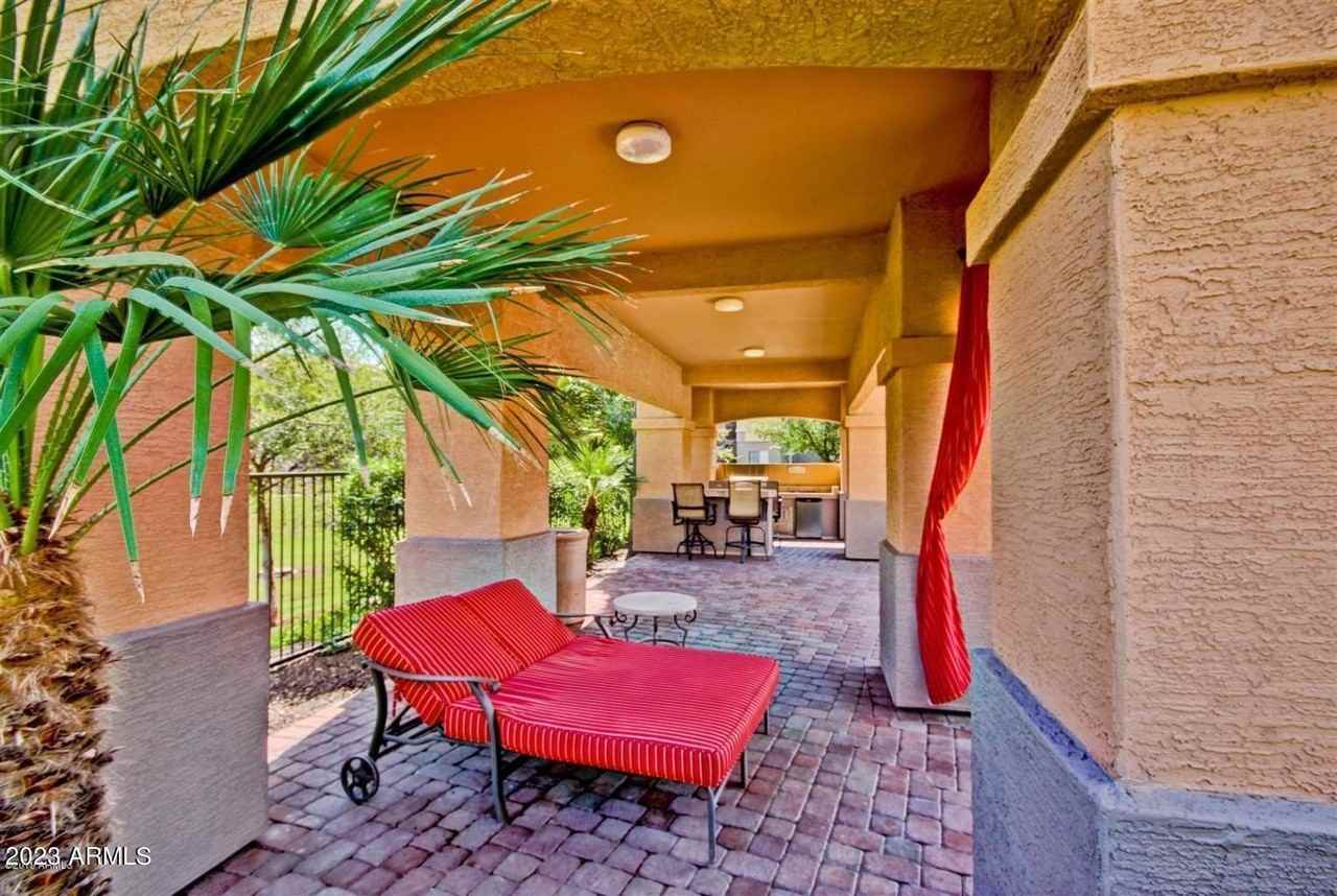 1941 S Pierpont #2086 - Photo 6 of 19