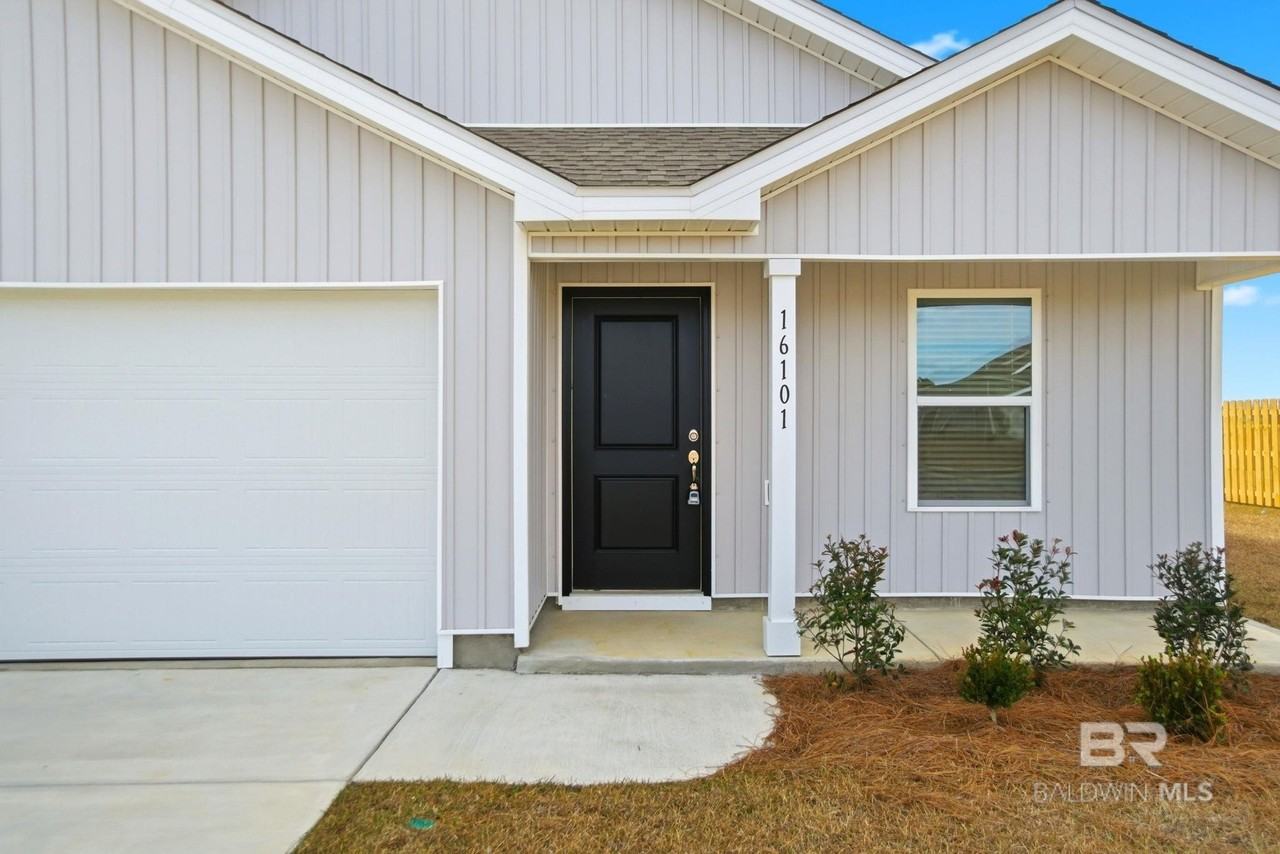 16101 Eden St - Photo 5 of 40