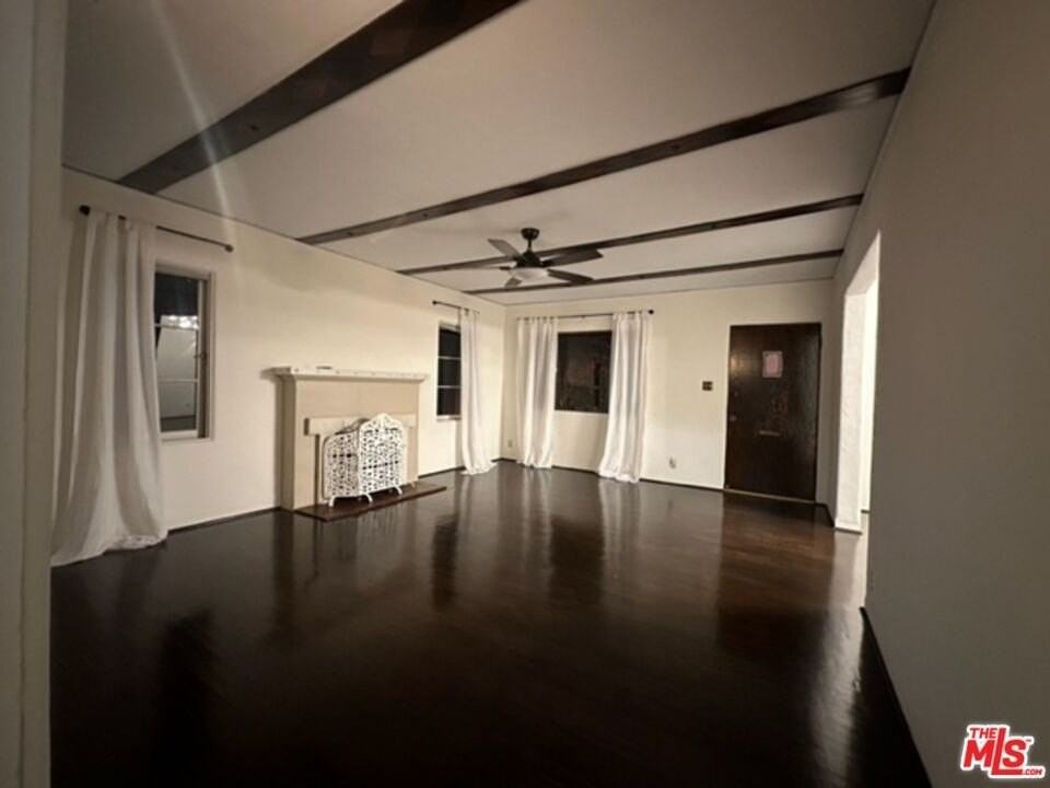 2506 28th St - Photo 7 of 16