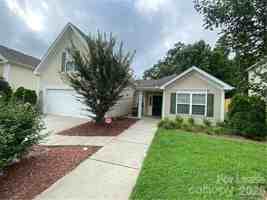 featured image of 1425 Eastway Dr