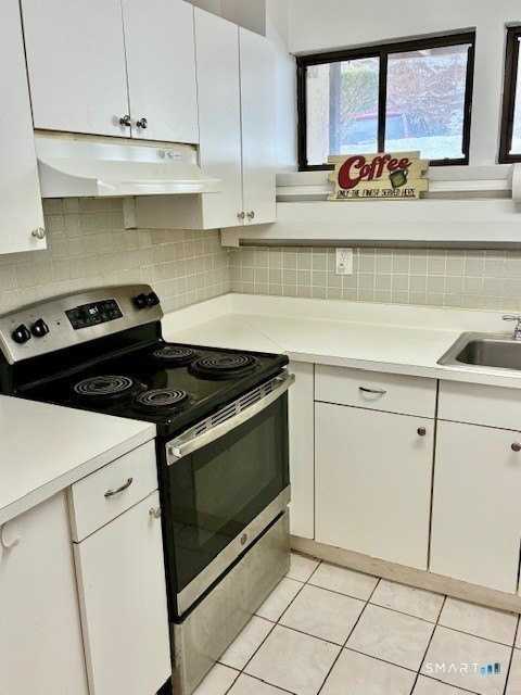 175 Mill Pond Rd Unit 201 #201 - Photo 3 of 13