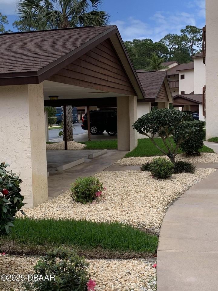 275 Indigo Dr Unit 105 #105 - Photo 3 of 28