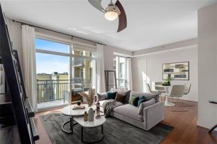 711 Cosmopolitan Dr Ne Unit 512 #512 - Photo 1 of 1