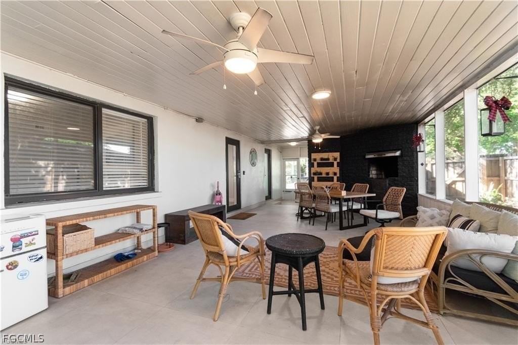 1373 Morningside Dr - Photo 5 of 29