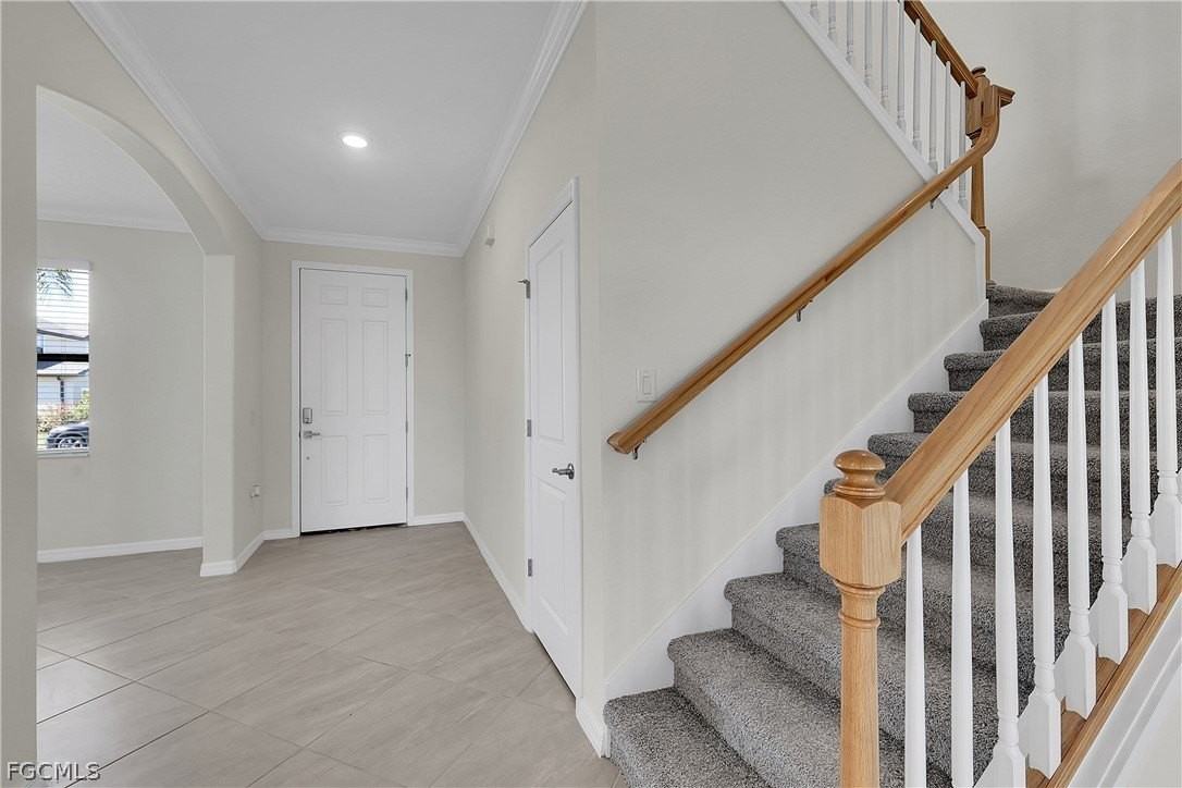 14720 Cantabria Dr - Photo 4 of 24