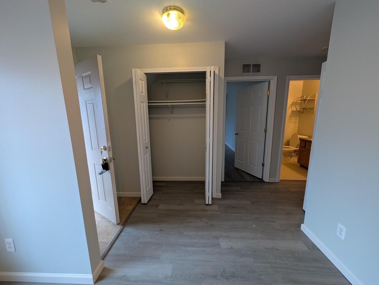 41034 Rose Ln - Photo 3 of 19