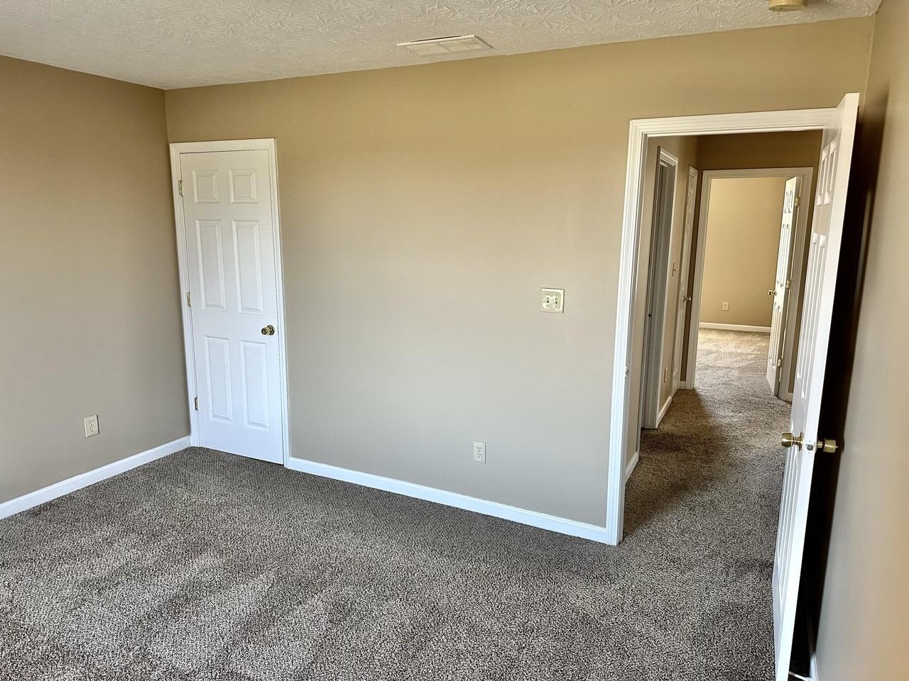 307 Homestead Dr - Photo 7 of 8