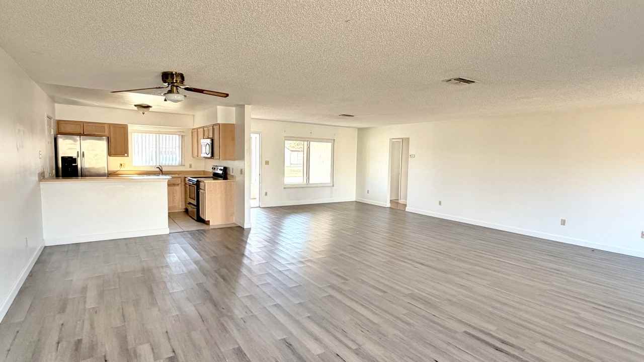 5523 Westbrook Dr #1 - Photo 6 of 23