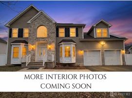 featured image of 105 Churchill Ave