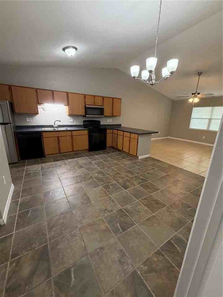 156 Shannon Dr - Photo 6 of 13