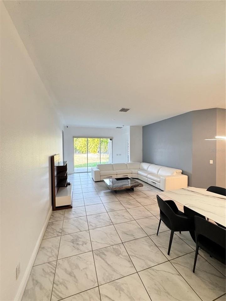 5371 Jubiloso Dr - Photo 5 of 28